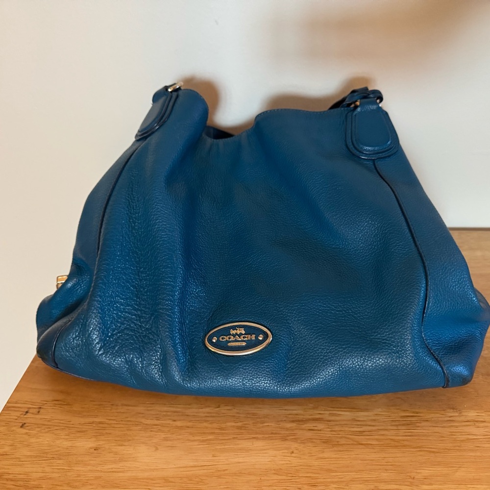 Coach Eafie Teal Leather Bag, rip inside one pocket